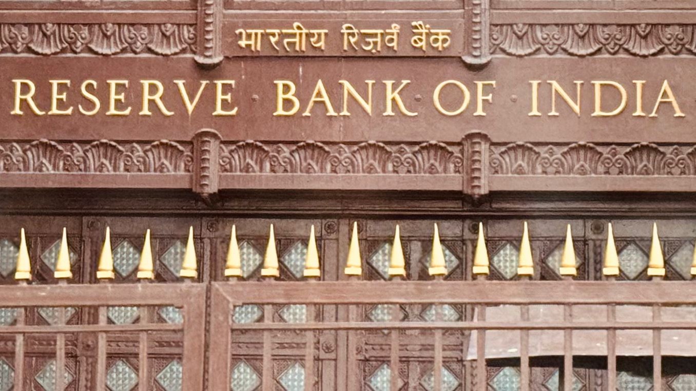 Monetary Policy Key Takeaways: RBI On US Soft Landing, Sluggish Deposits, Hawkish Stance And More